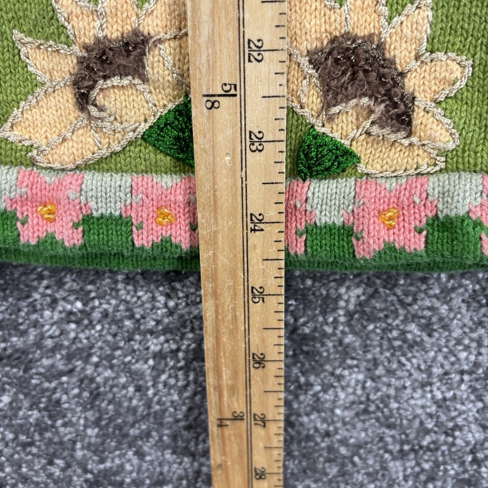 Vintage Storybook Knits Cardigan Sweater Size Medium Floral Rat Mouse Nature - Picture 10 of 11